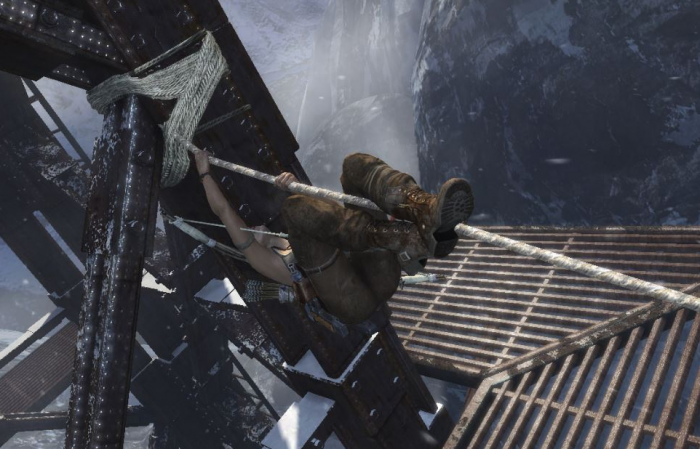 古墓丽影游戏第二关怎么过3