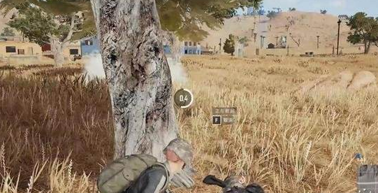 《绝地求生》烟雾弹投掷技巧1