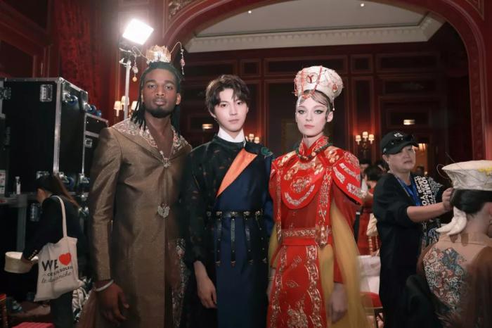 《天涯明月刀》金秋版本恋战天涯新外观预览13