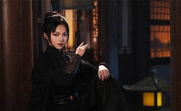 完蛋我被美女包围了2人物大全5