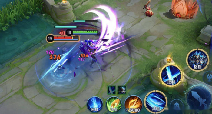 王者荣耀铠高伤如何出装3