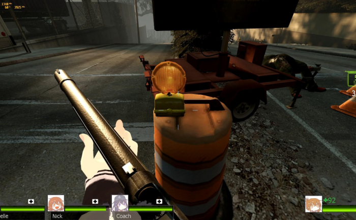 求生之路2怎么扔汽油桶3